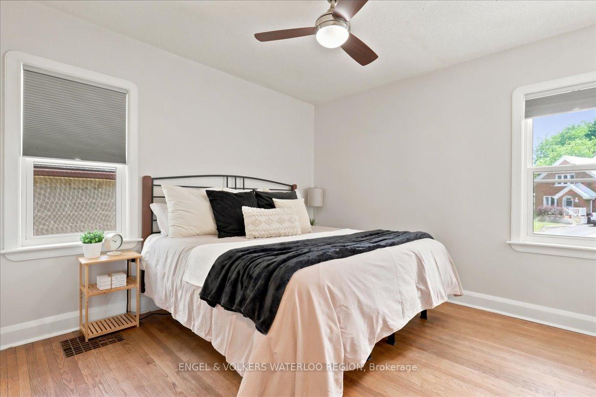 Photo 16 of 100 Stirling Avenue S, Kitchener, King East — HOMEH