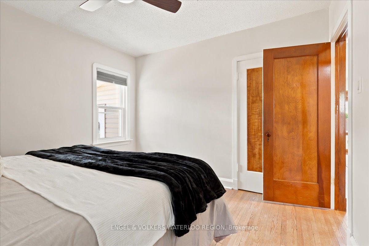 Photo 17 of 100 Stirling Avenue S, Kitchener, King East — HOMEH