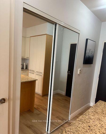 Photo 5 of Unit 2909, 5 Valhalla Inn Road, Etobicoke, Islington-City Centre West — HOMEH