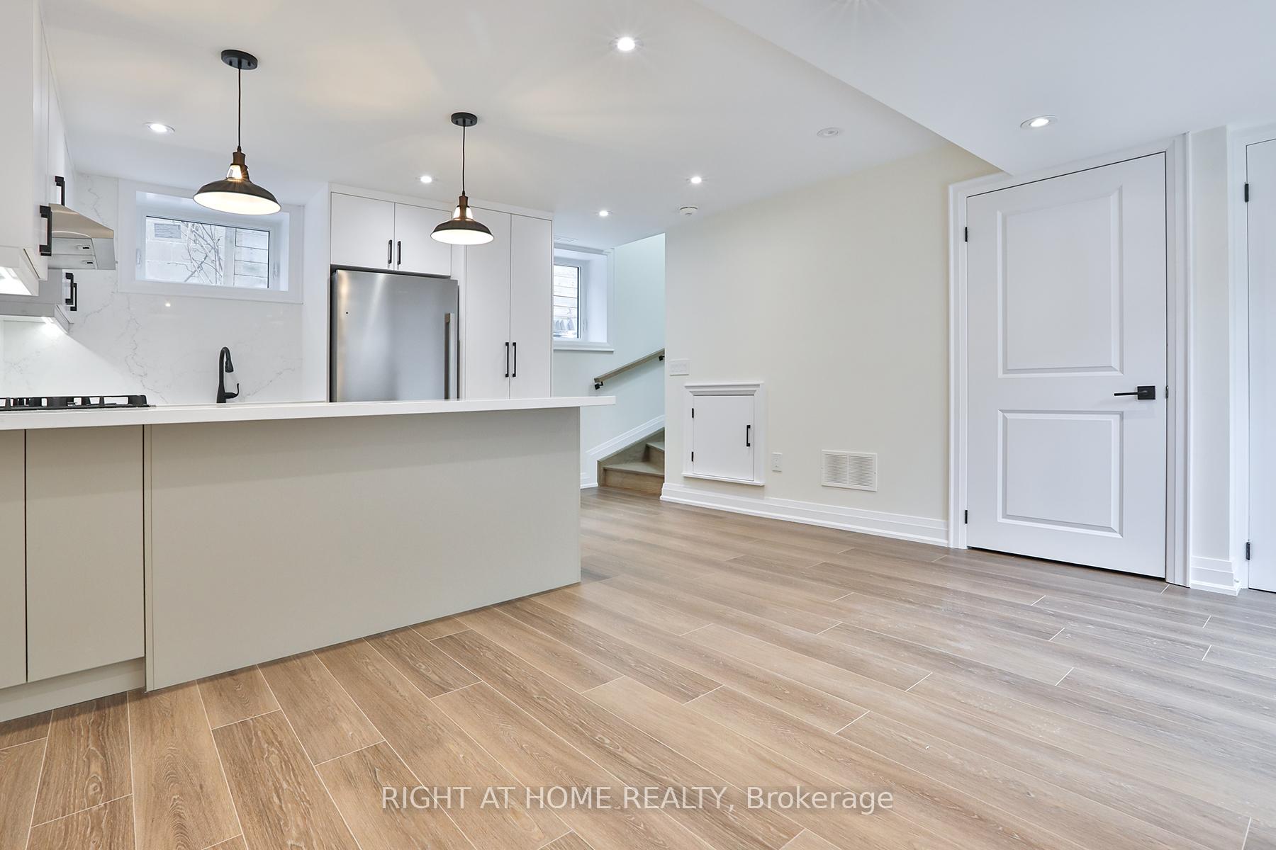 Photo 7 of Unit 4 (Garden Suite), 39 Fifteenth Street, Etobicoke, New Toronto — HOMEH