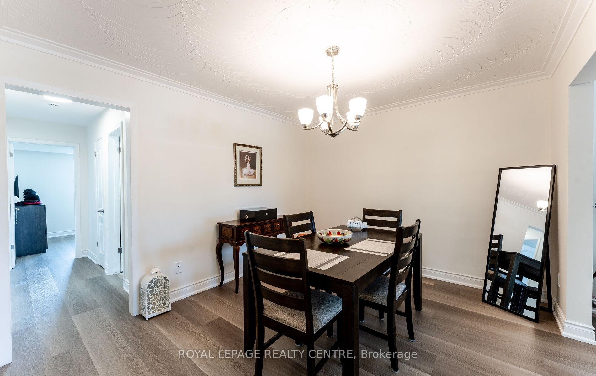 Photo 5 of Unit Upper, 540 Cavell Drive, Mississauga, Cooksville — HOMEH