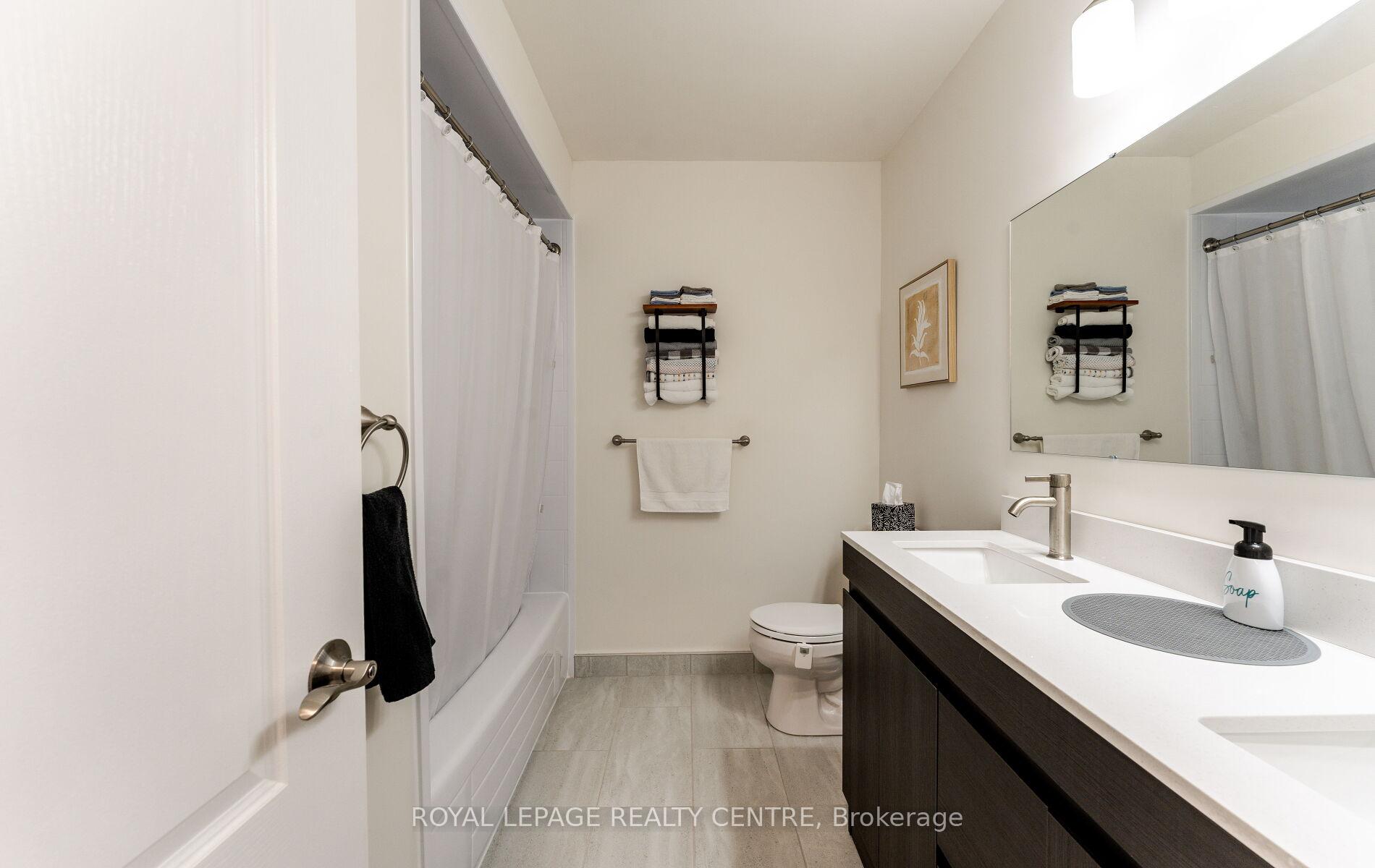 Photo 17 of Unit Upper, 540 Cavell Drive, Mississauga, Cooksville — HOMEH