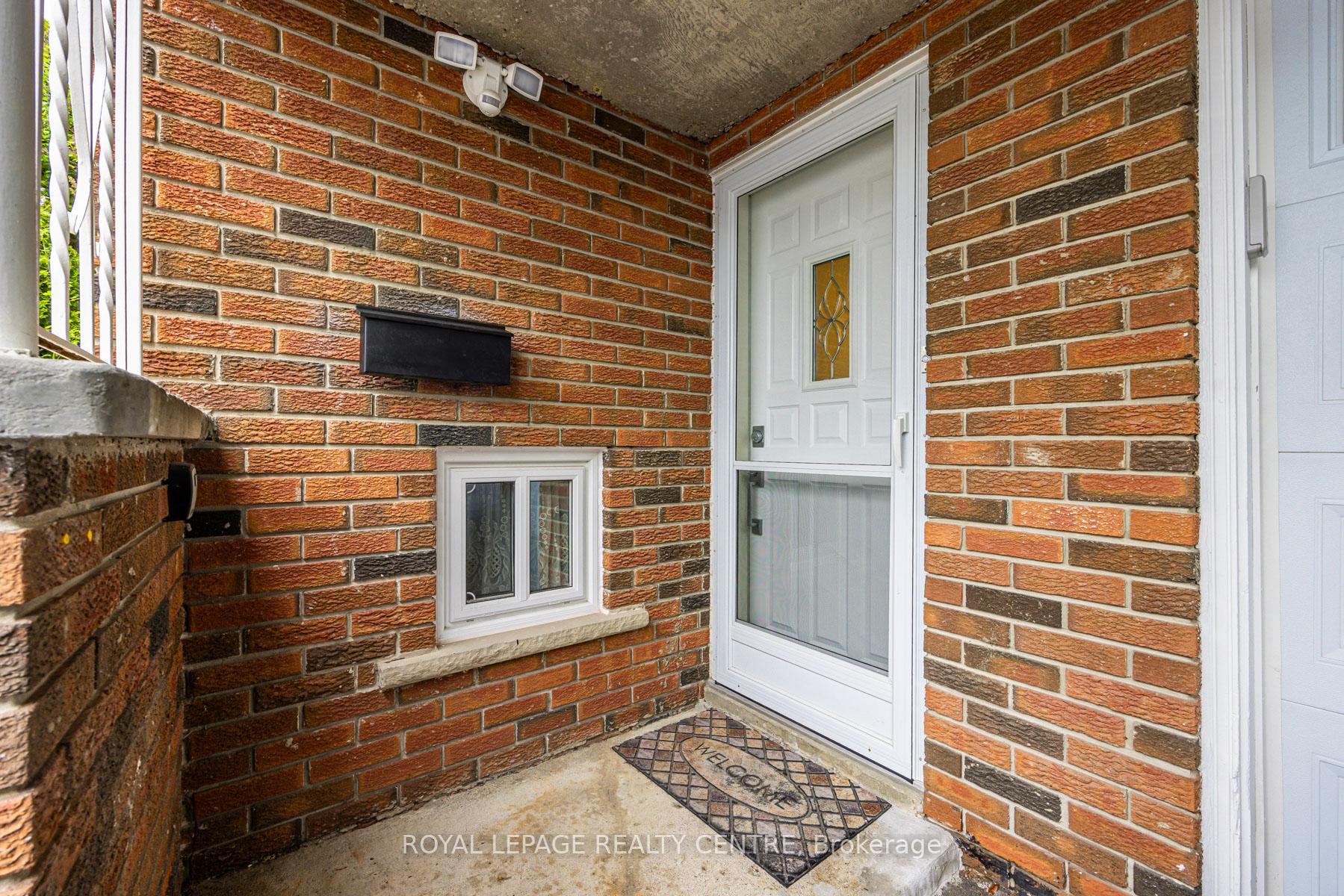 Photo 30 of Unit Upper, 540 Cavell Drive, Mississauga, Cooksville — HOMEH