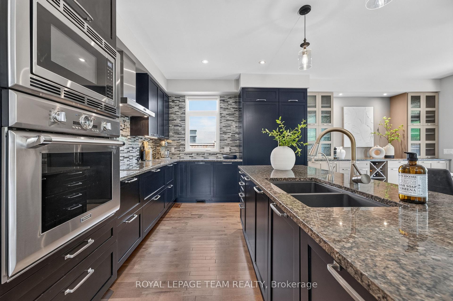 Photo 13 of 252 Sunnyridge Crescent, Ottawa, Kanata - Emerald Meadows/Trailwest — HOMEH