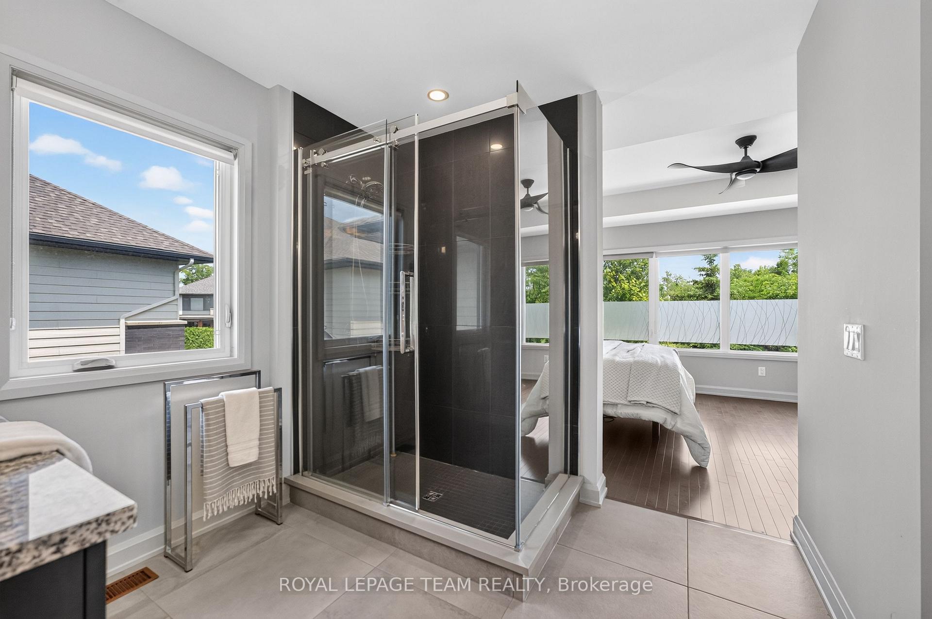 Photo 25 of 252 Sunnyridge Crescent, Ottawa, Kanata - Emerald Meadows/Trailwest — HOMEH