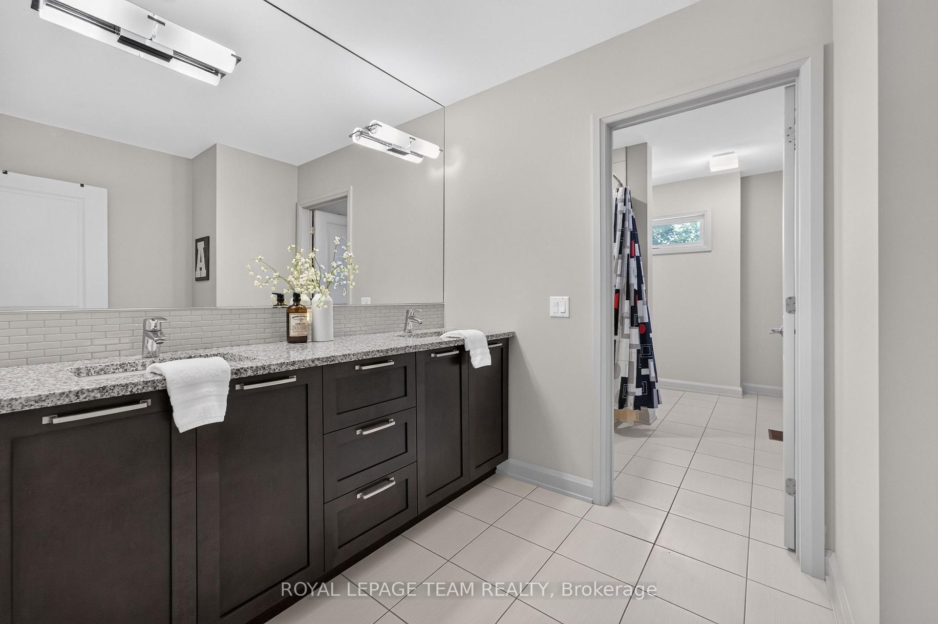 Photo 30 of 252 Sunnyridge Crescent, Ottawa, Kanata - Emerald Meadows/Trailwest — HOMEH