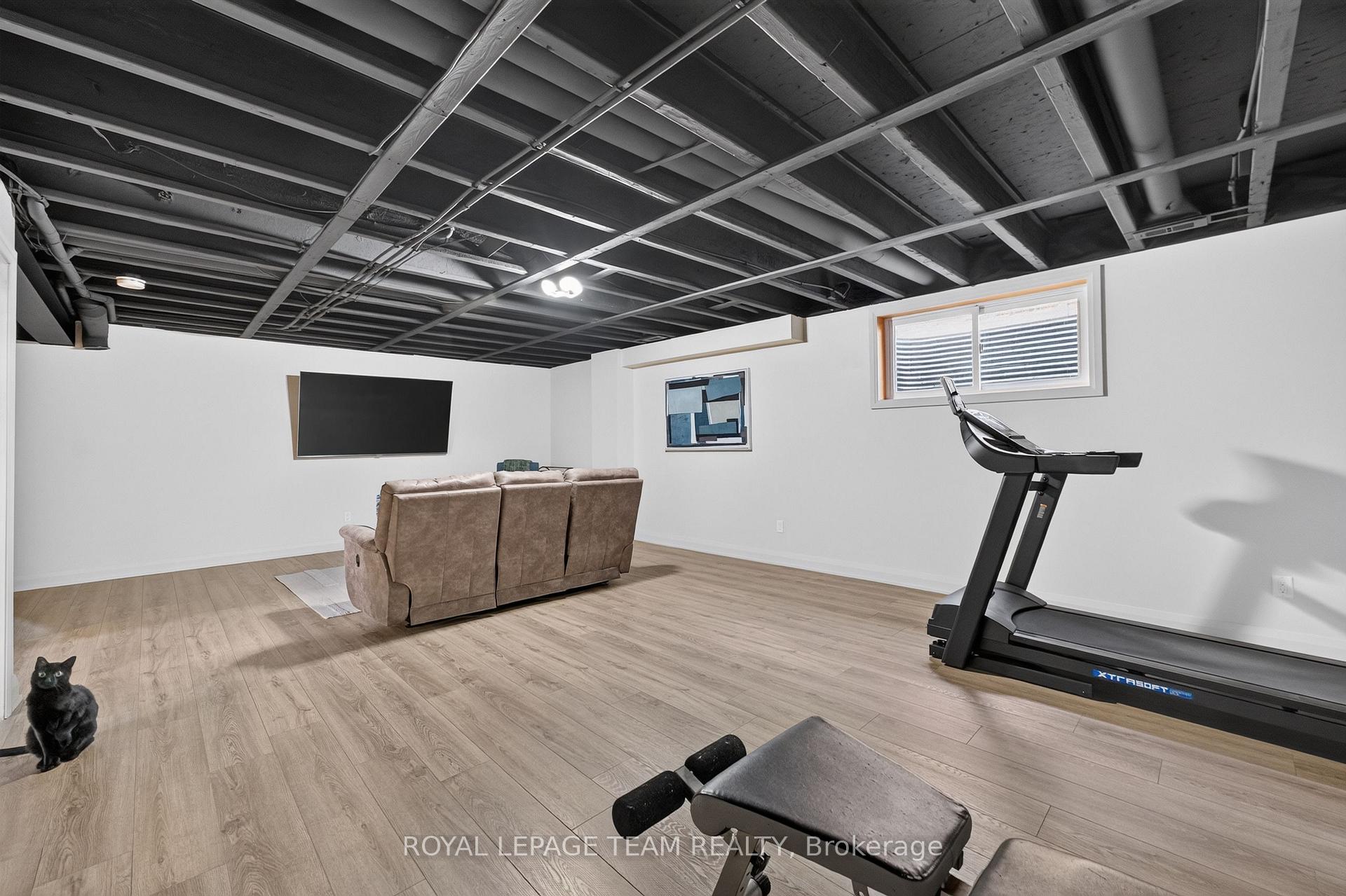 Photo 32 of 252 Sunnyridge Crescent, Ottawa, Kanata - Emerald Meadows/Trailwest — HOMEH