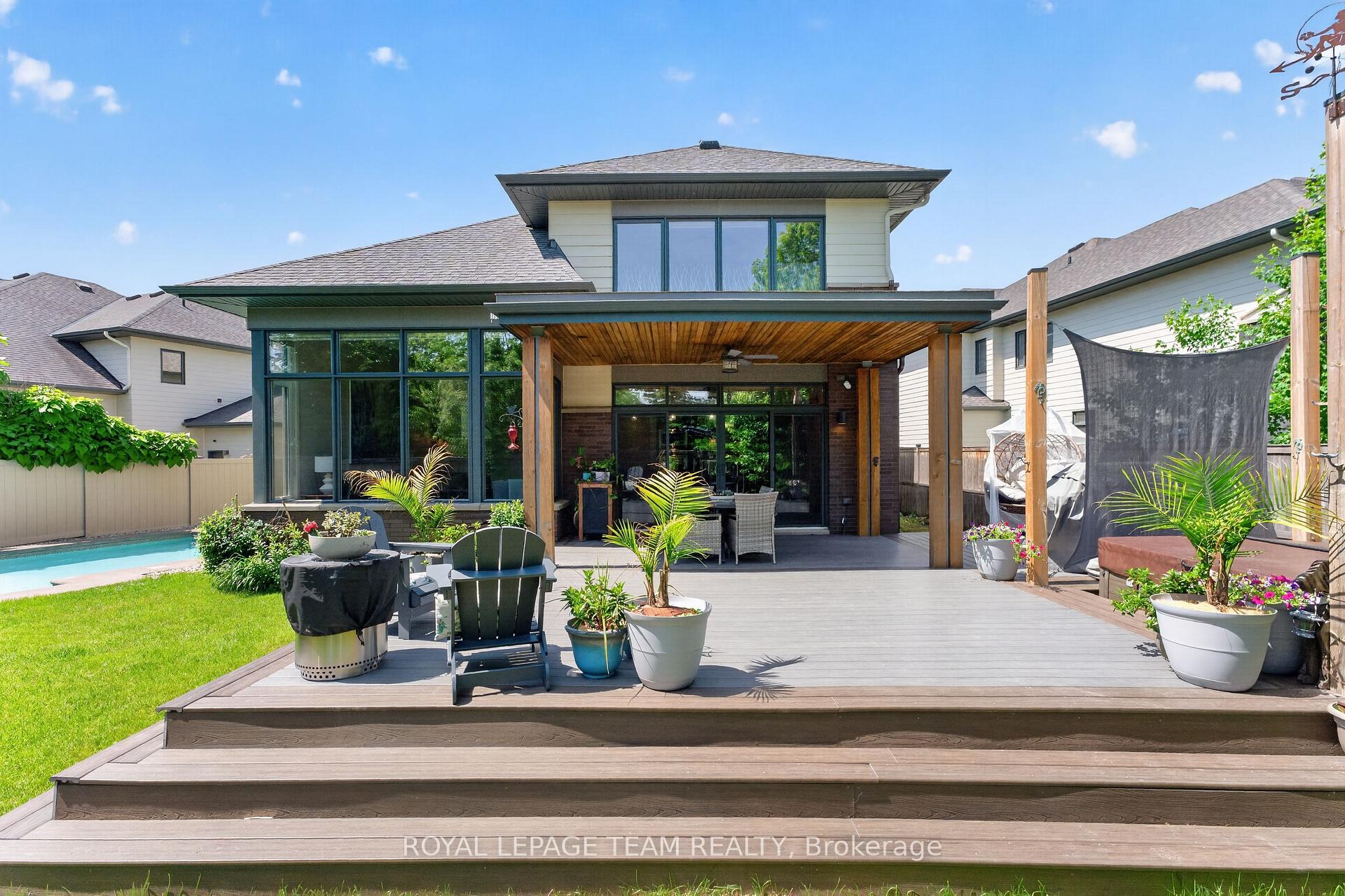 Photo 36 of 252 Sunnyridge Crescent, Ottawa, Kanata - Emerald Meadows/Trailwest — HOMEH