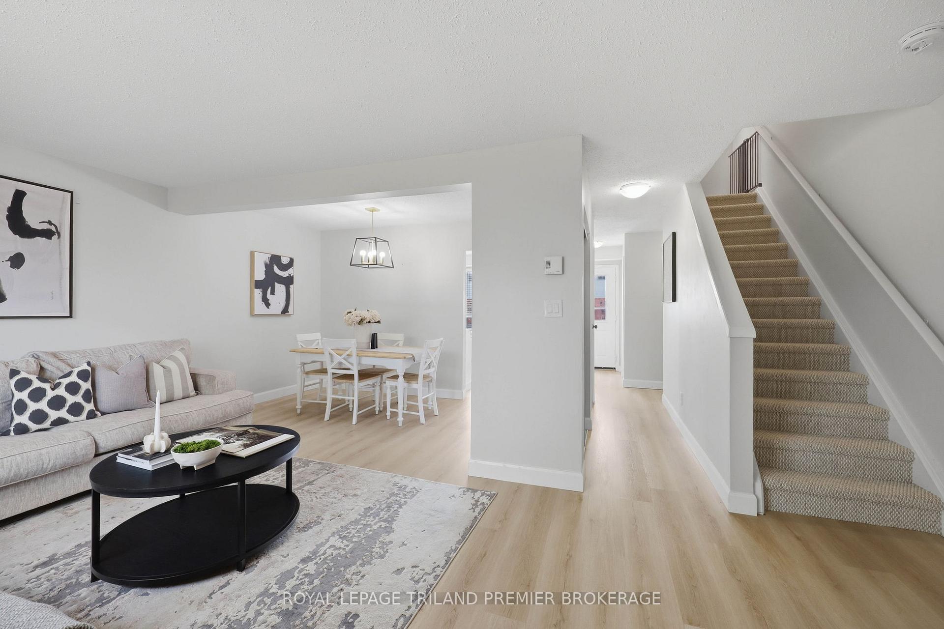 Photo 12 of Unit 4, 135 Belmont Drive, London, South O — HOMEH