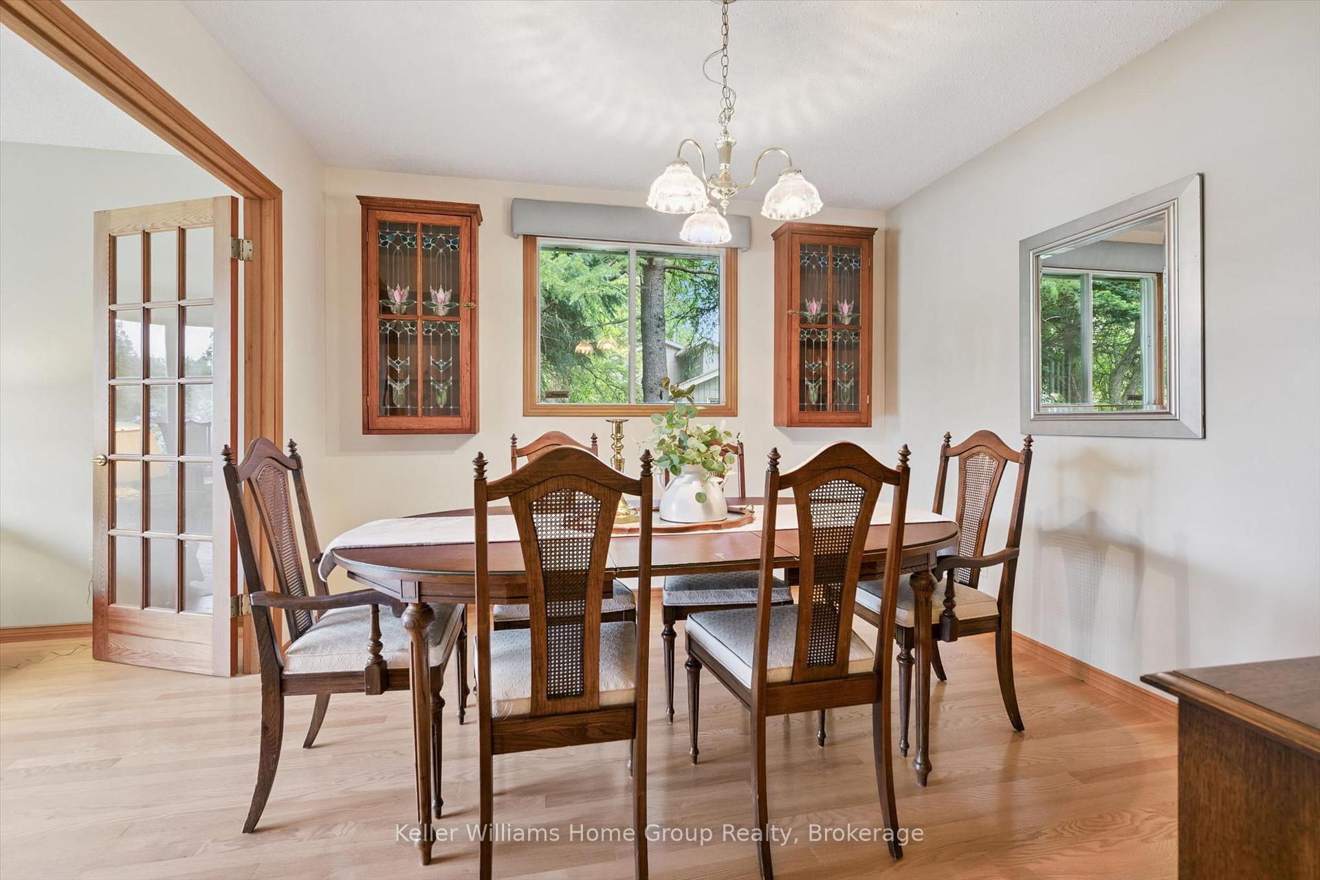 Photo 13 of 27 Atchison Lane, Centre Wellington, Fergus — HOMEH