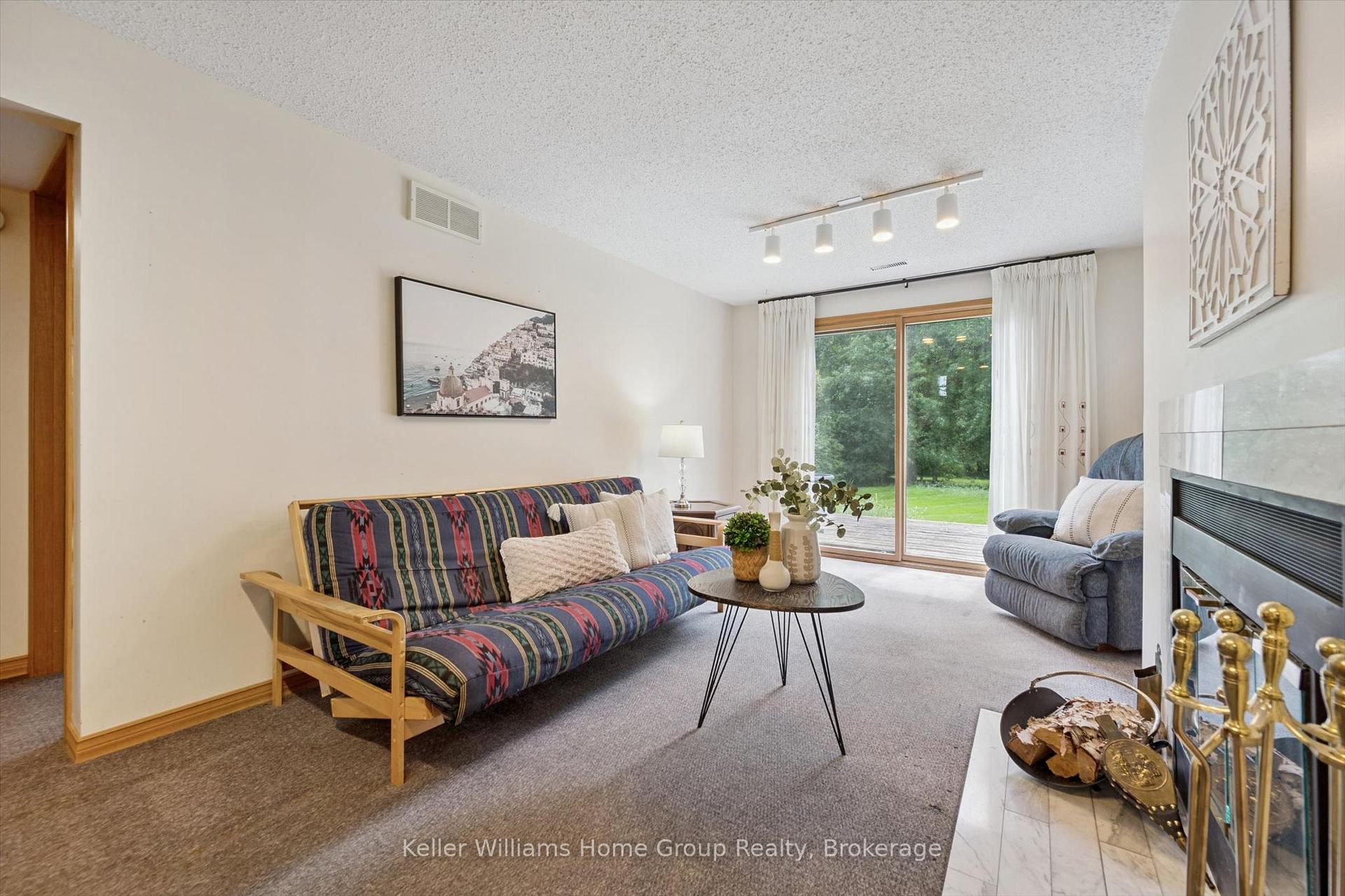 Photo 32 of 27 Atchison Lane, Centre Wellington, Fergus — HOMEH