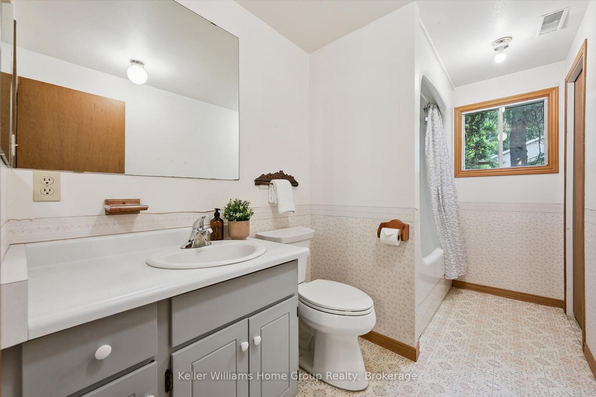 Photo 34 of 27 Atchison Lane, Centre Wellington, Fergus — HOMEH