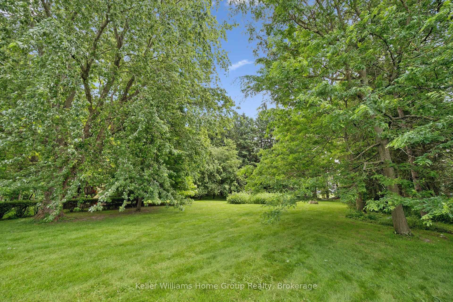 Photo 38 of 27 Atchison Lane, Centre Wellington, Fergus — HOMEH