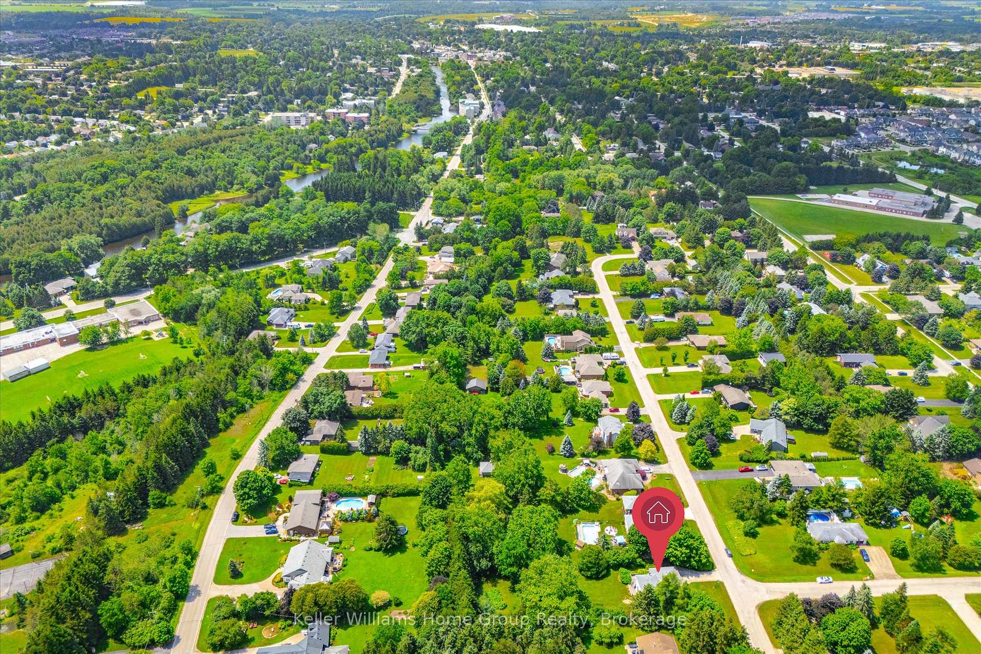 Photo 43 of 27 Atchison Lane, Centre Wellington, Fergus — HOMEH