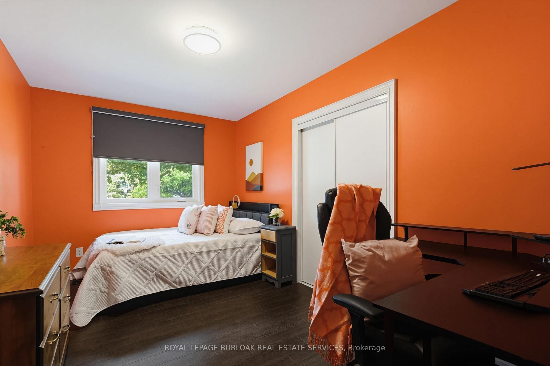 Photo 18 of 4500 Rogers Road, Burlington, Shoreacres — HOMEH