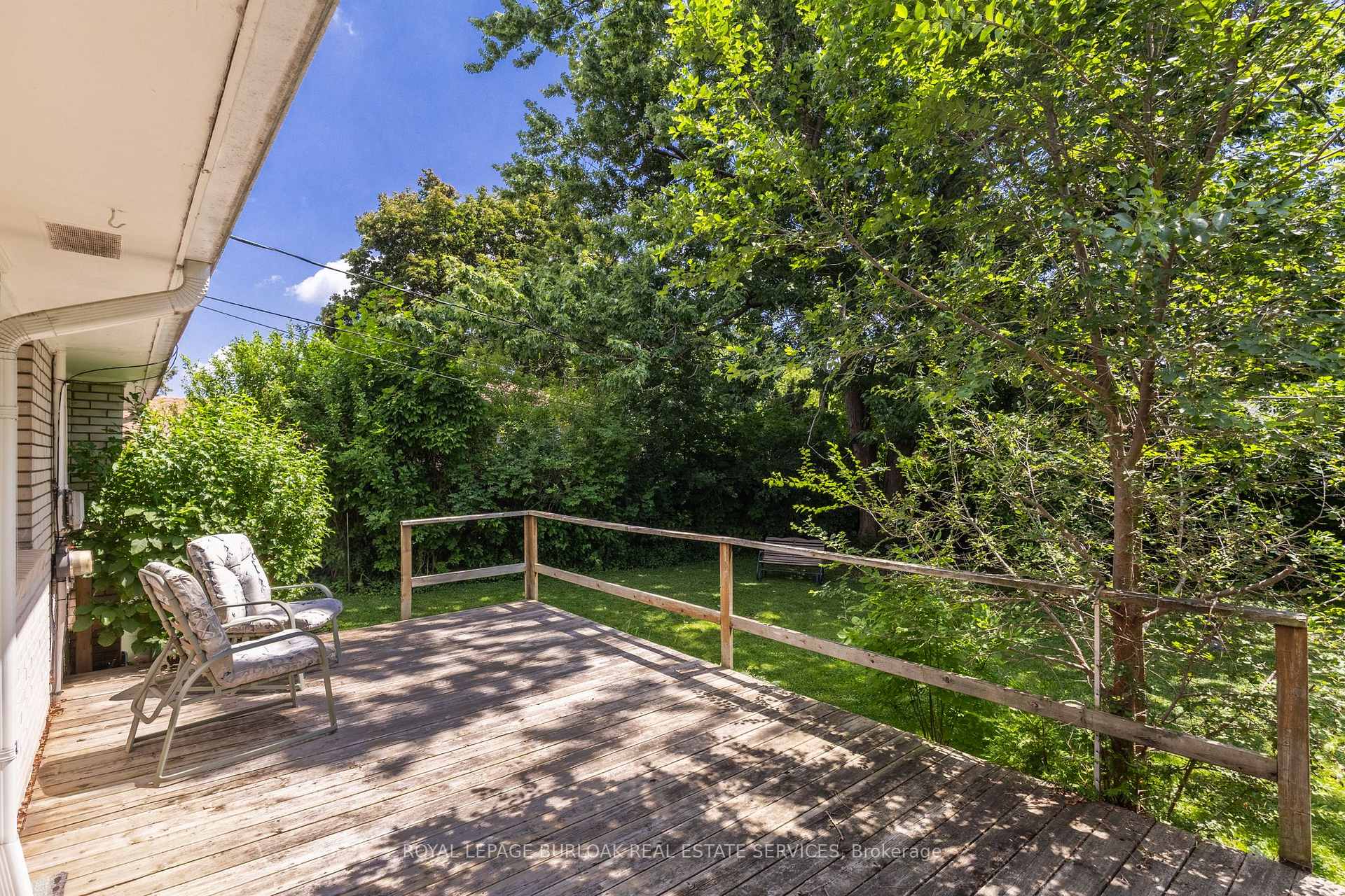 Photo 29 of 4500 Rogers Road, Burlington, Shoreacres — HOMEH