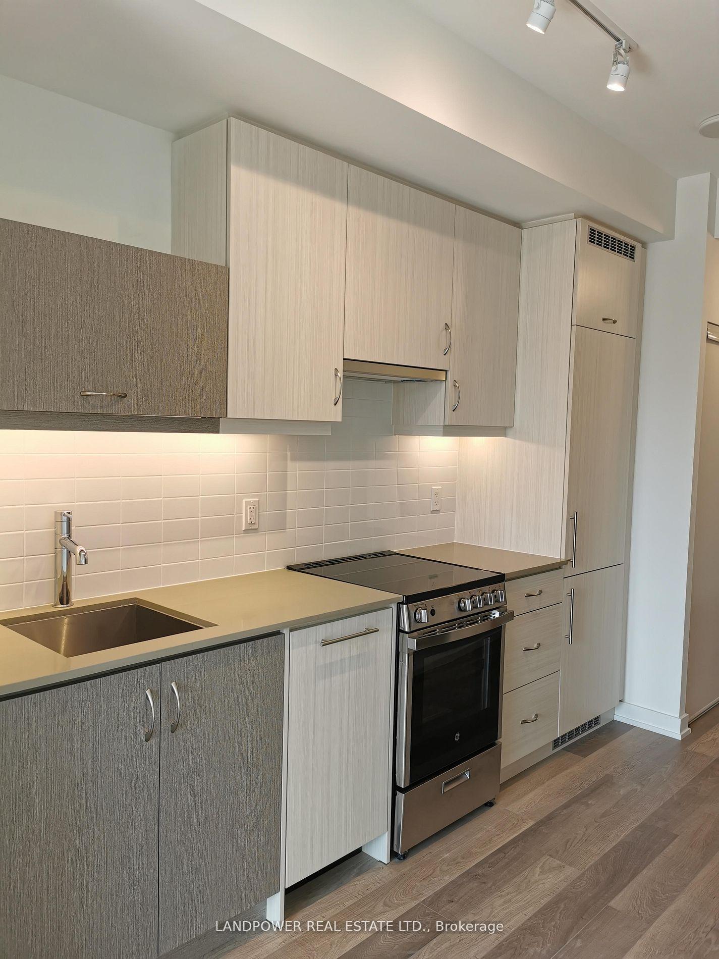 Photo 6 of Unit 1102, 181 Huron Street, Toronto, Kensington-Chinatown — HOMEH