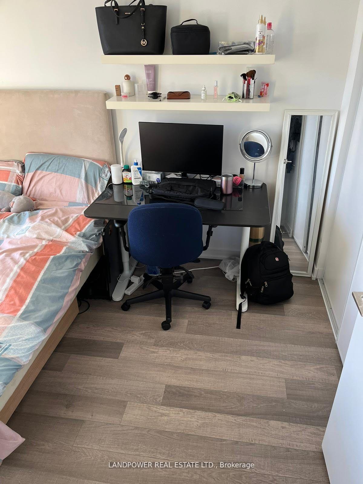 Photo 12 of Unit 1102, 181 Huron Street, Toronto, Kensington-Chinatown — HOMEH