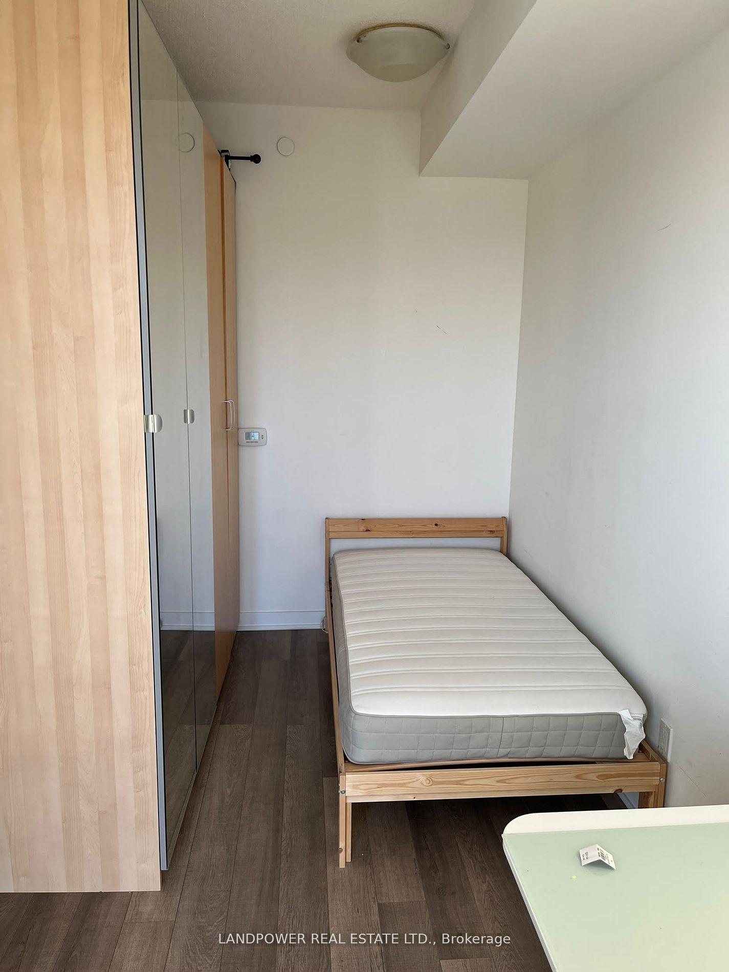 Photo 18 of Unit 1102, 181 Huron Street, Toronto, Kensington-Chinatown — HOMEH