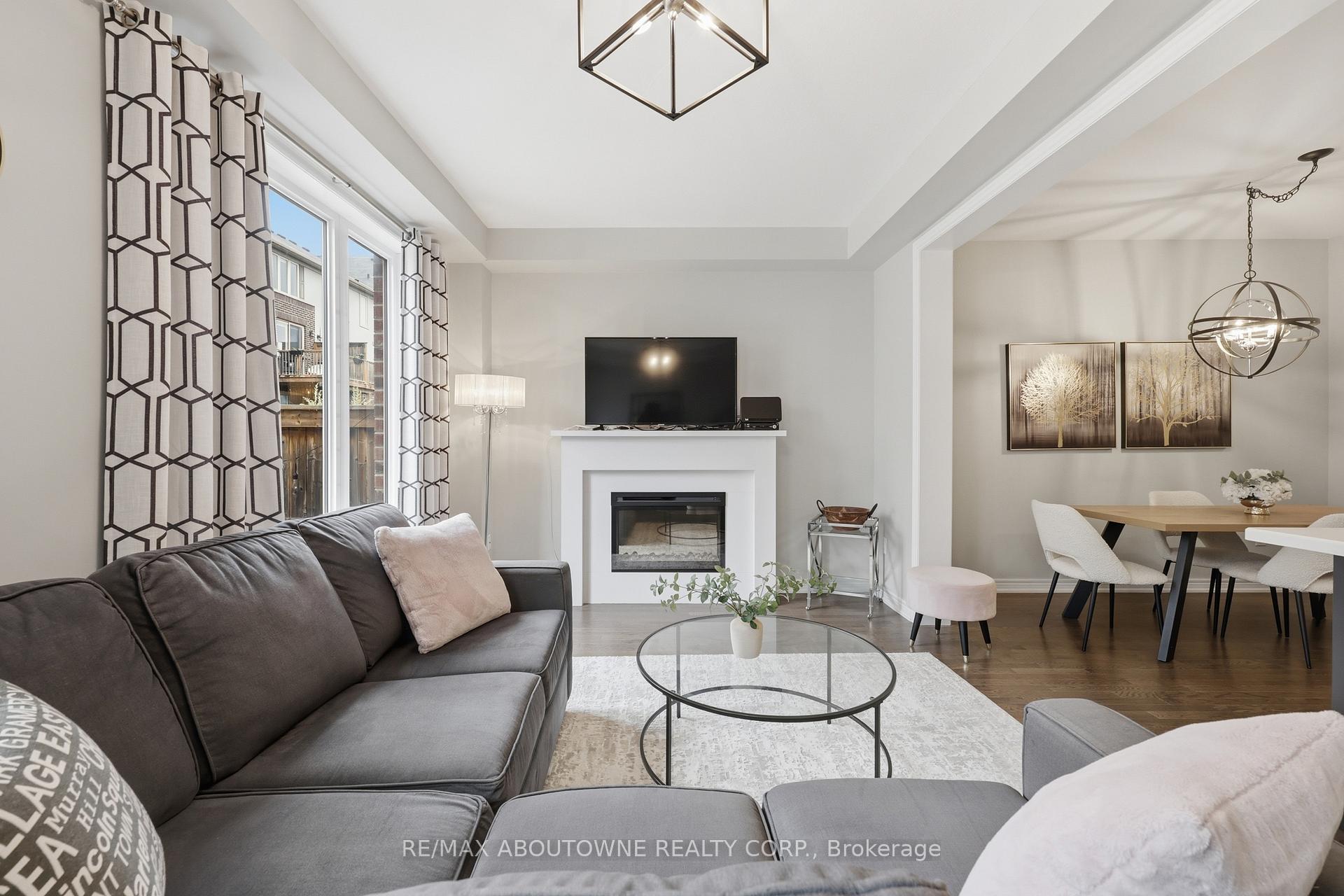 Photo 14 of 397 Wheat Boom Drive, Oakville, Joshua Meadows — HOMEH