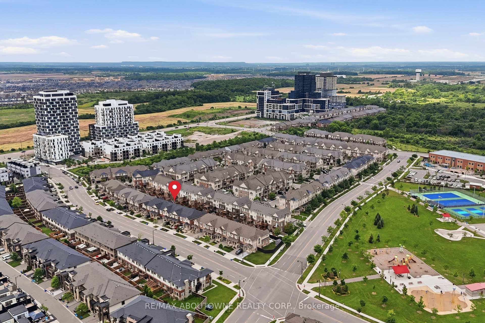 Photo 38 of 397 Wheat Boom Drive, Oakville, Joshua Meadows — HOMEH