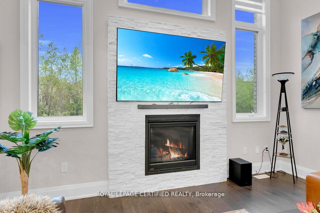 Photo 12 of 3071 Trailside Drive, Oakville, Glenorchy — HOMEH