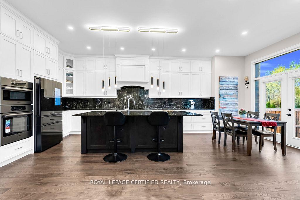 Photo 16 of 3071 Trailside Drive, Oakville, Glenorchy — HOMEH