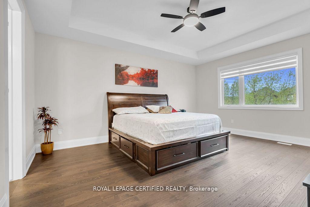 Photo 28 of 3071 Trailside Drive, Oakville, Glenorchy — HOMEH