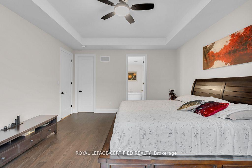 Photo 30 of 3071 Trailside Drive, Oakville, Glenorchy — HOMEH
