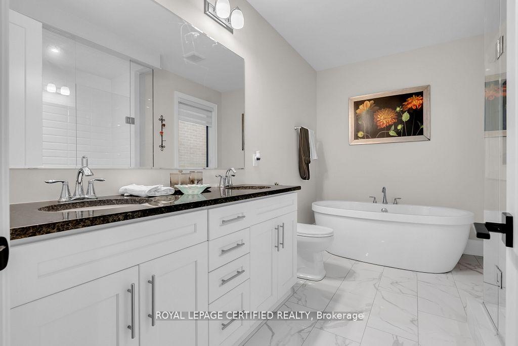 Photo 31 of 3071 Trailside Drive, Oakville, Glenorchy — HOMEH