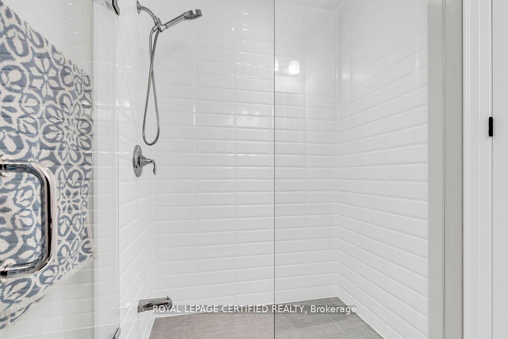 Photo 37 of 3071 Trailside Drive, Oakville, Glenorchy — HOMEH