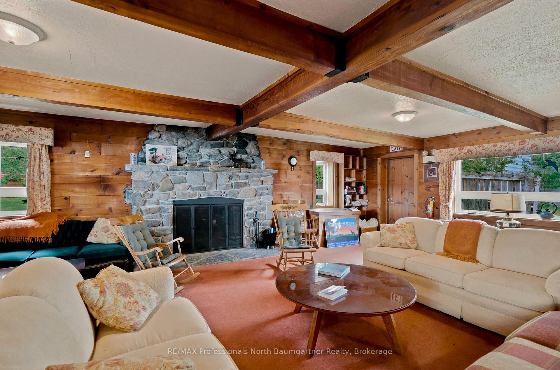 Photo 10 of 1282 Carroll Road, Dysart et al, Dudley — HOMEH