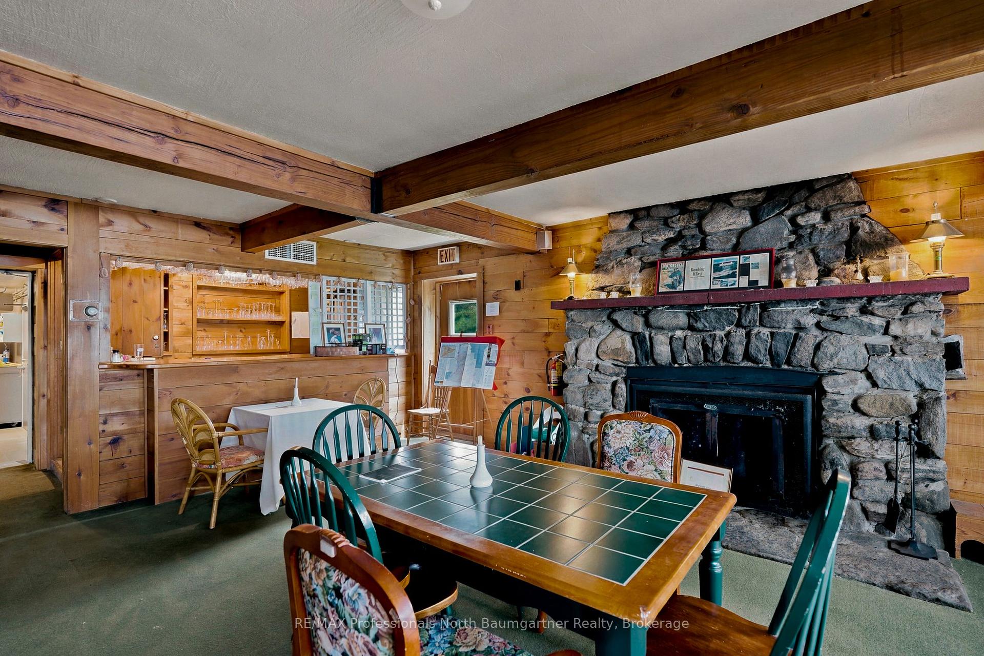Photo 14 of 1282 Carroll Road, Dysart et al, Dudley — HOMEH
