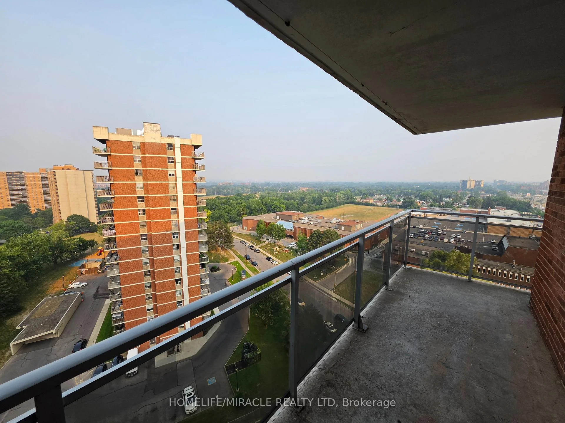 Photo 9 of Unit 1503, 2645 Kipling Avenue, Etobicoke, Mount Olive-Silverstone-Jamestown — HOMEH