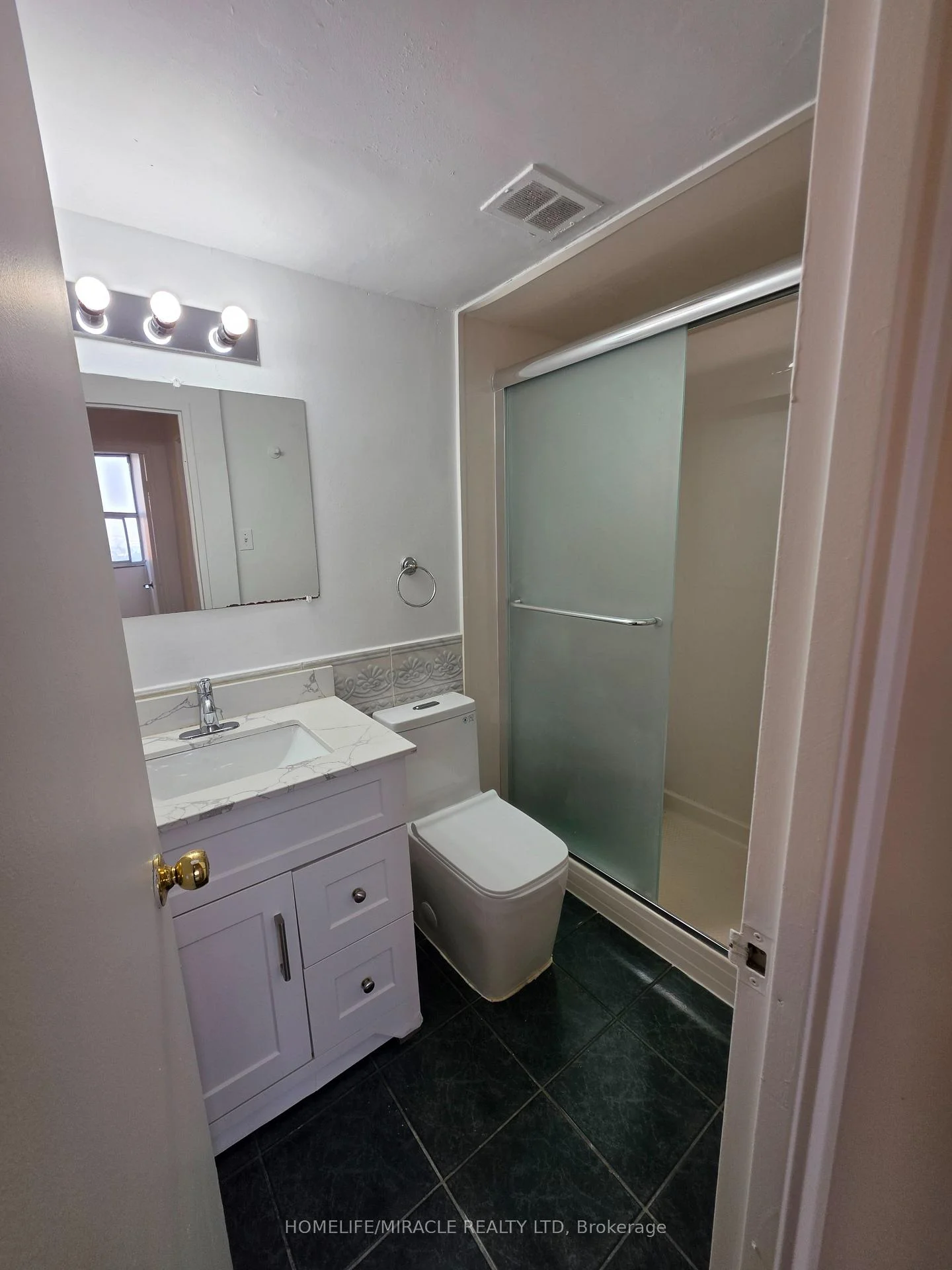 Photo 11 of Unit 1503, 2645 Kipling Avenue, Etobicoke, Mount Olive-Silverstone-Jamestown — HOMEH