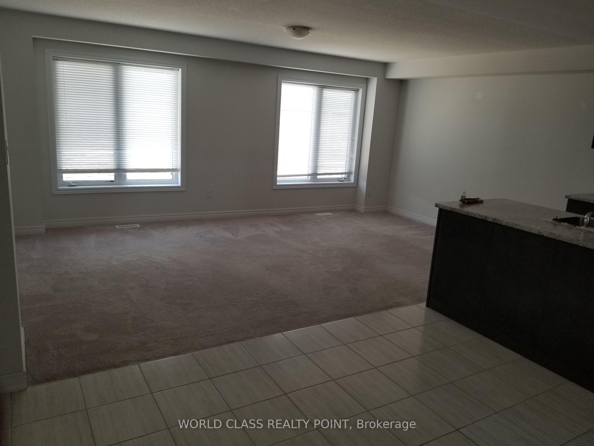 Photo 5 of Unit 32, 470 Linden Drive, Cambridge, Preston Heights — HOMEH