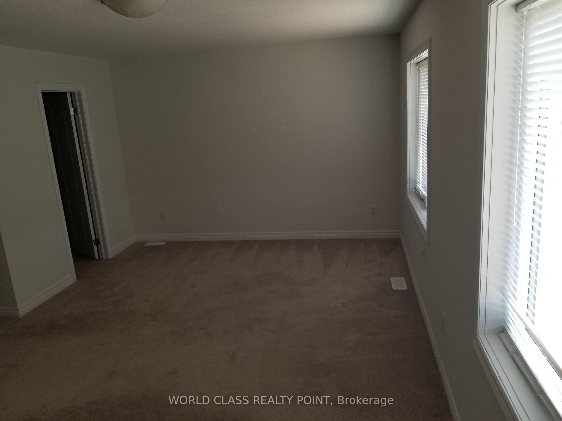 Photo 15 of Unit 32, 470 Linden Drive, Cambridge, Preston Heights — HOMEH