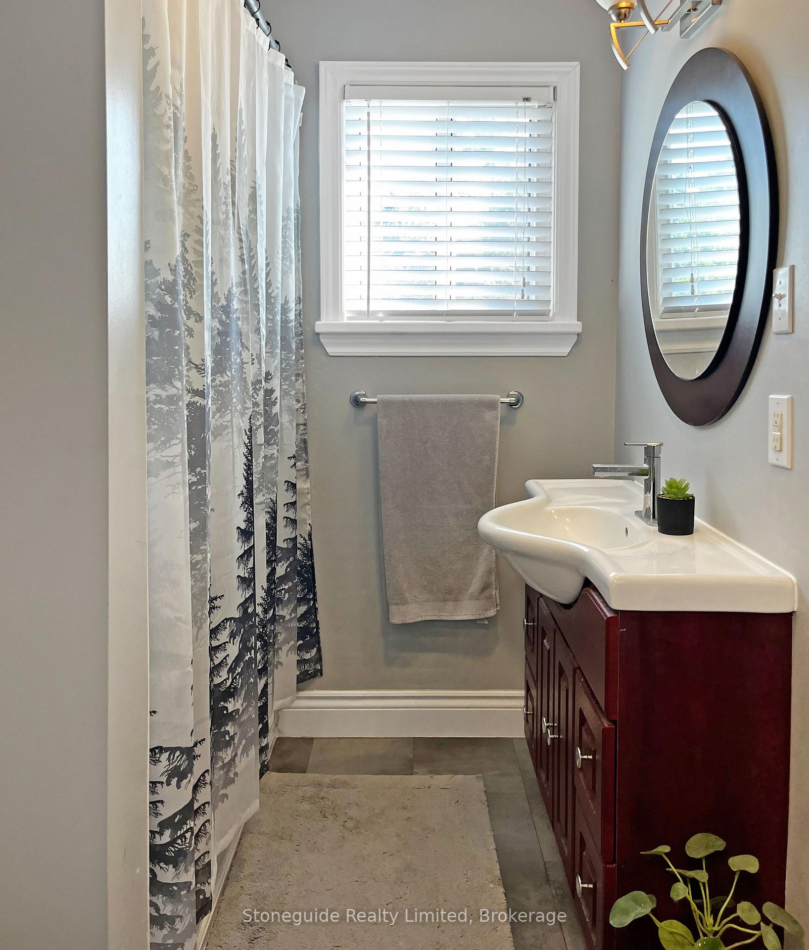 Photo 18 of 154 Maryland Drive, Selwyn — HOMEH