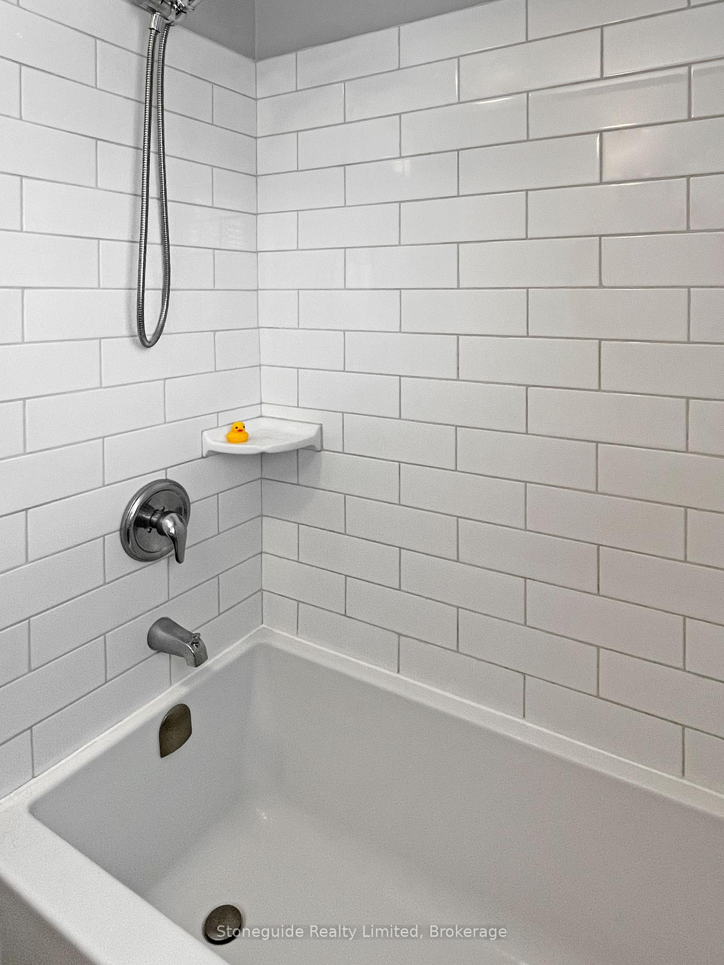 Photo 17 of 154 Maryland Drive, Selwyn — HOMEH