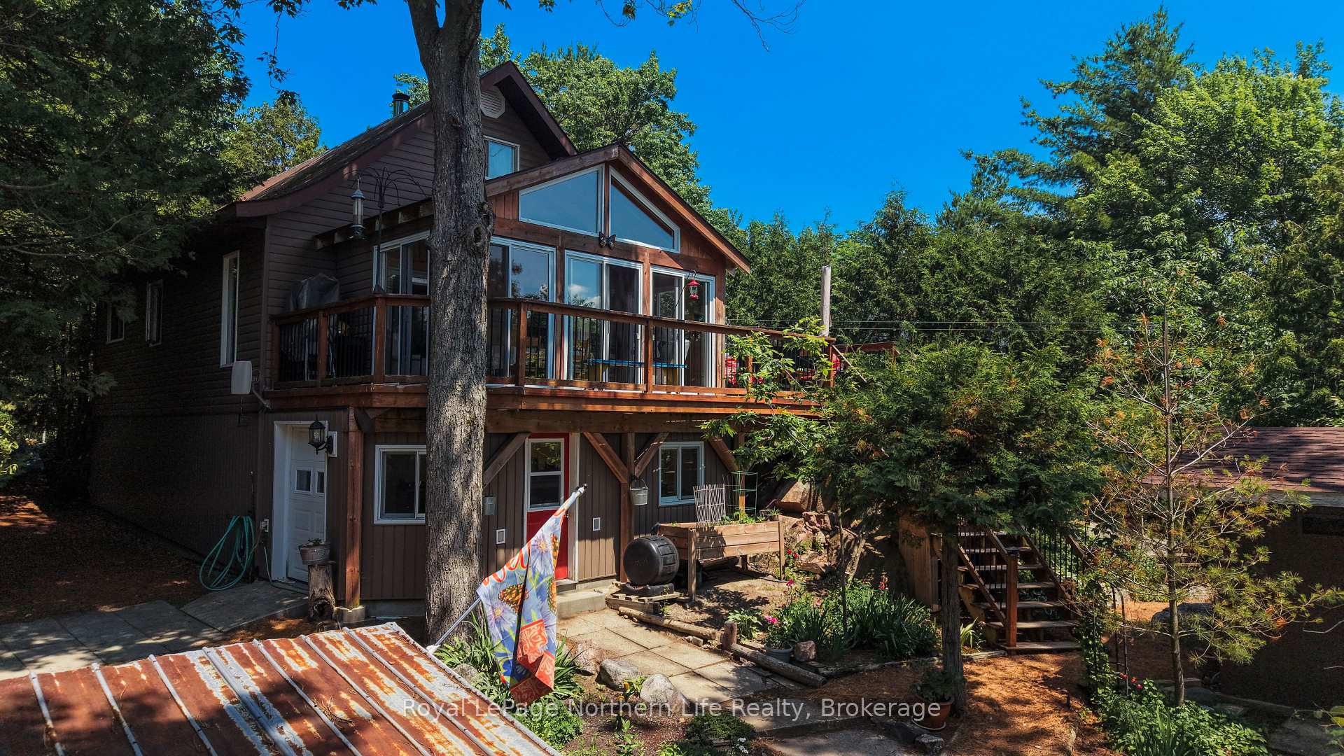 Photo of 8 Du Rocher Road