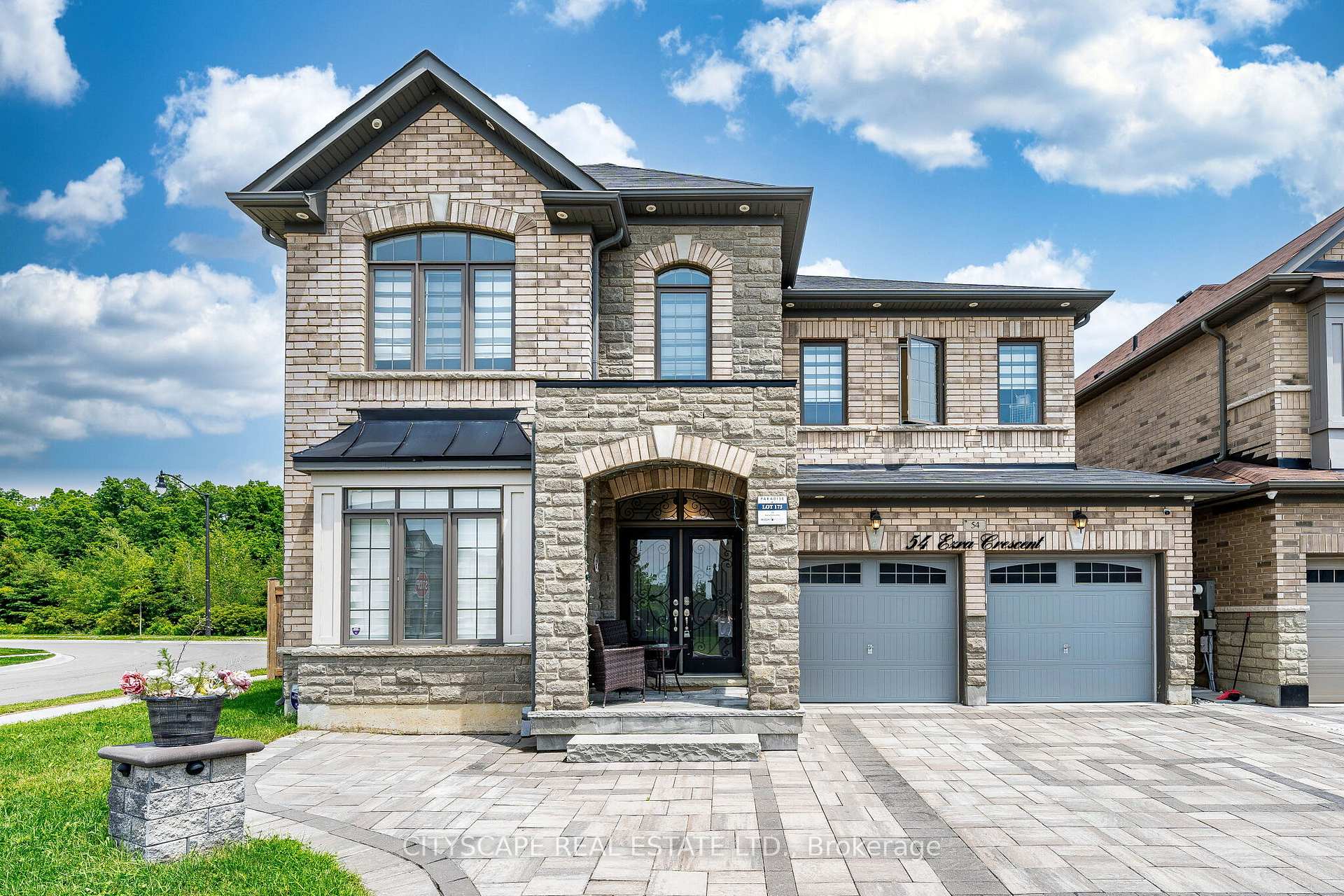 Photo 1 of 54 Ezra Crescent, Brampton, Northwest Brampton — HOMEH