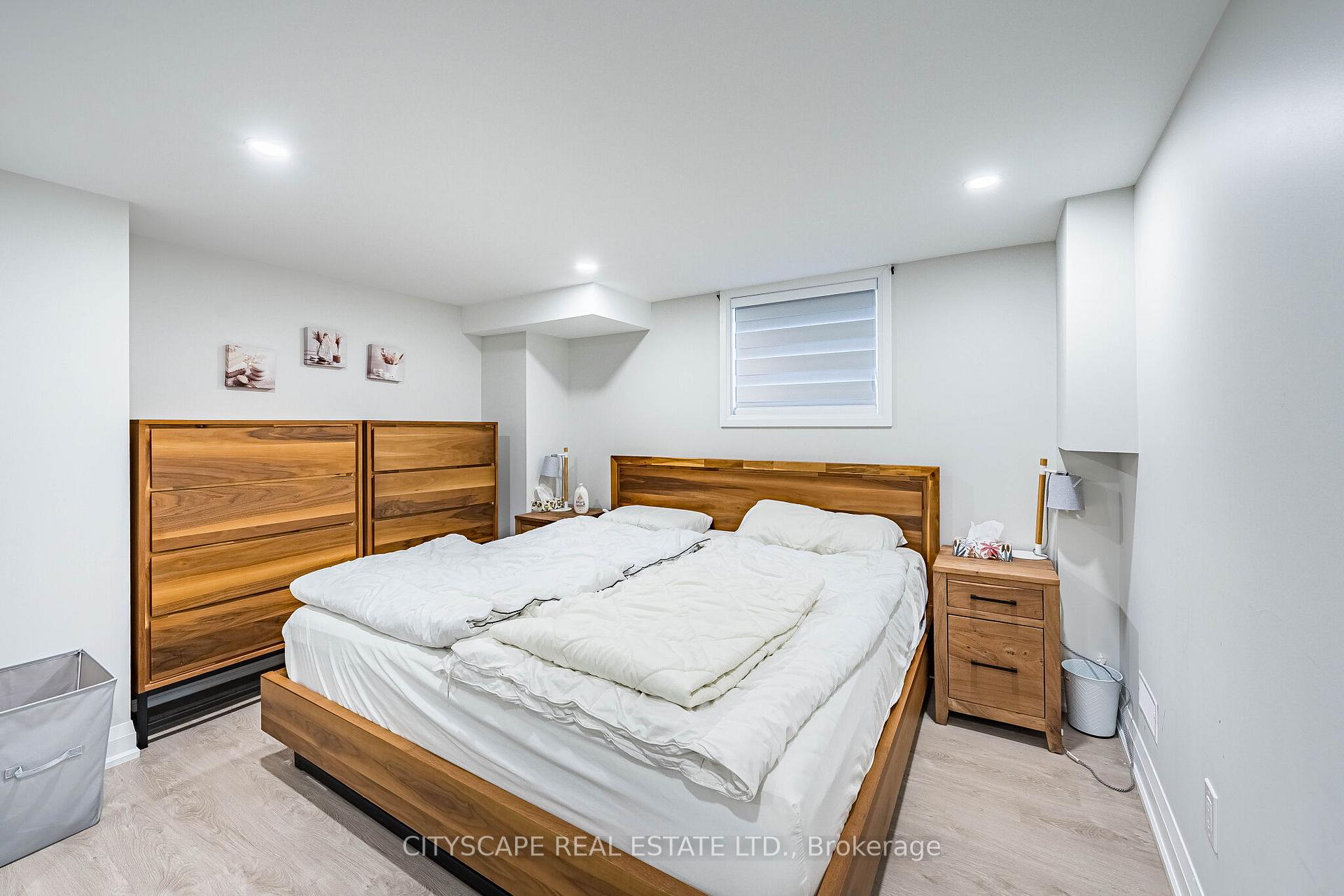 Photo 38 of 54 Ezra Crescent, Brampton, Northwest Brampton — HOMEH