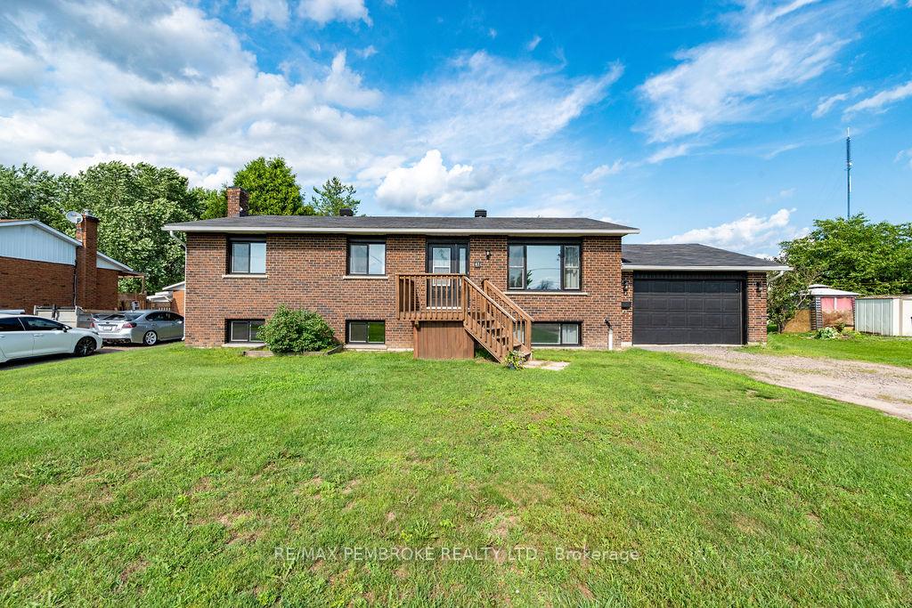 Photo 1 of 41 Meadowbrook Drive, Laurentian Valley, Laurentian Valley — HOMEH