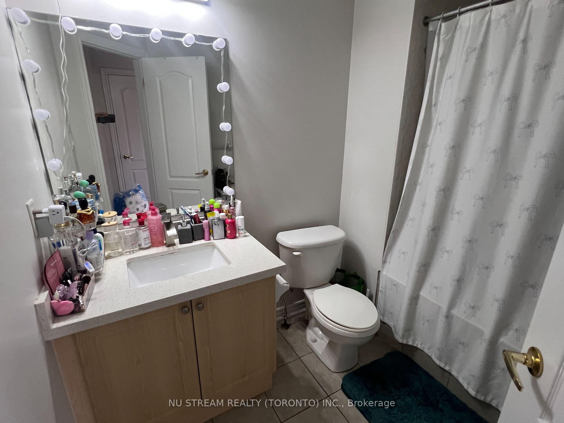 Photo 16 of 195 Cabernet Road, Vaughan, Patterson — HOMEH