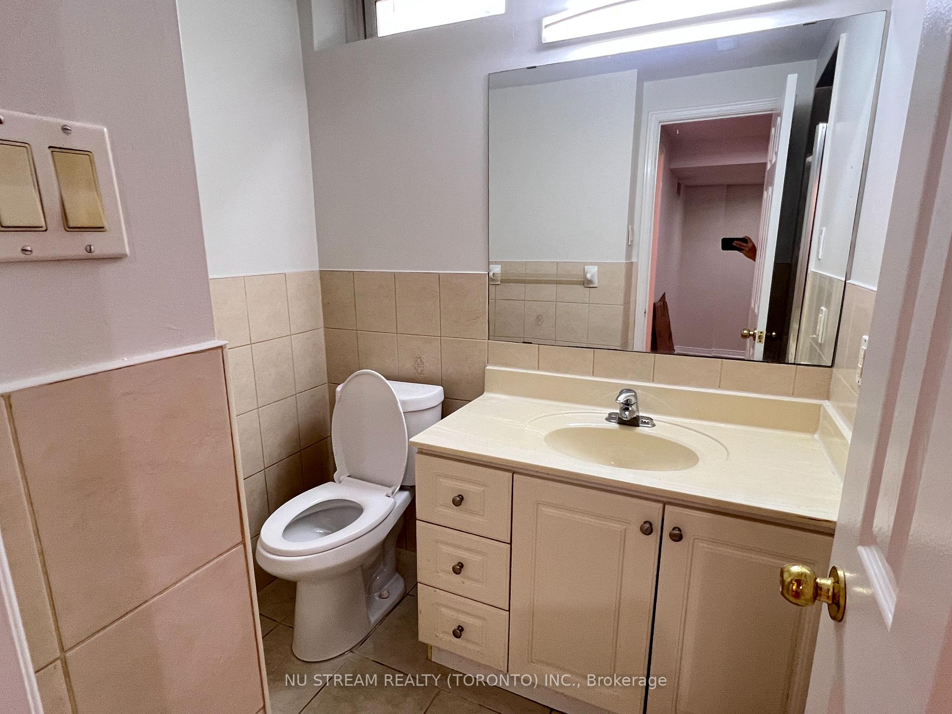 Photo 23 of 195 Cabernet Road, Vaughan, Patterson — HOMEH