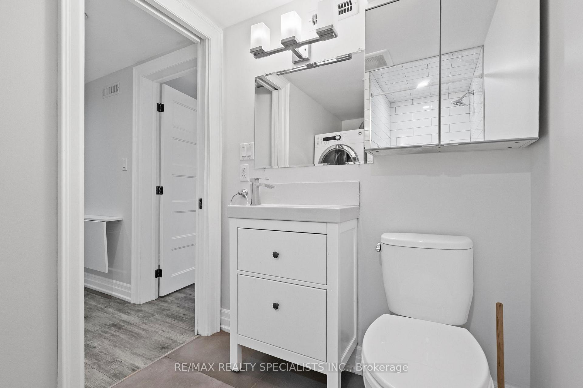 Photo 41 of 73 Eleventh Street, Etobicoke, New Toronto — HOMEH