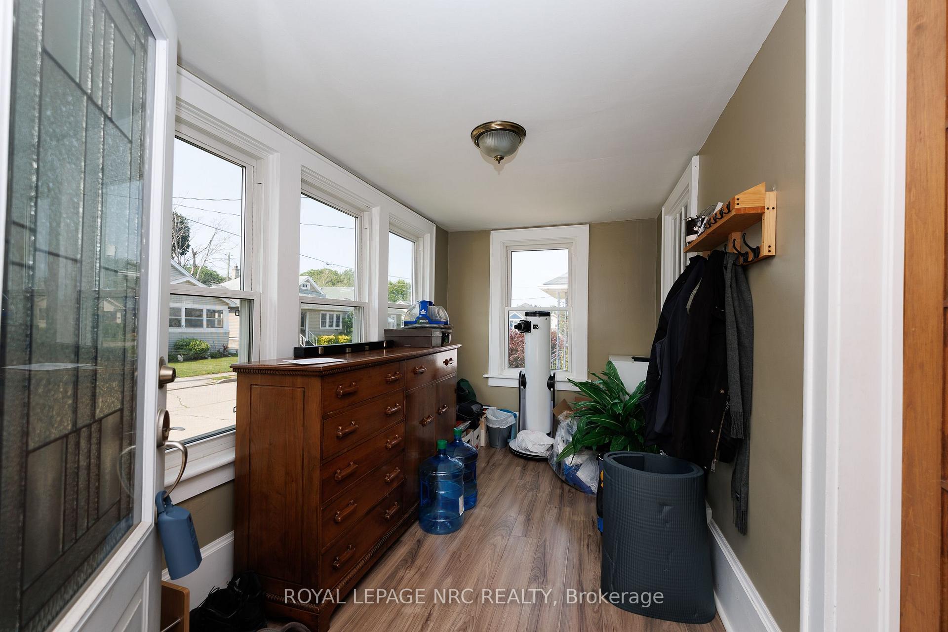 Photo 4 of 7 Norwood Street, St. Catharines, Downtown — HOMEH