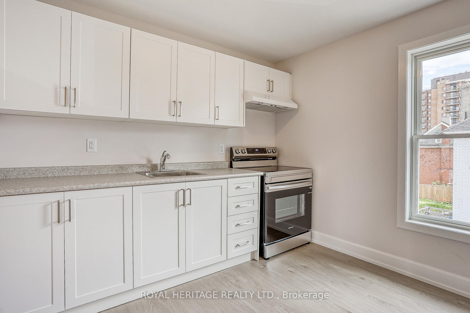 Photo 6 of 145 Centre Street N, Oshawa, O'Neill — HOMEH