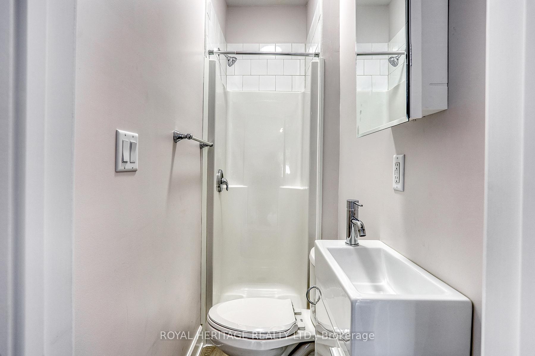 Photo 19 of 145 Centre Street N, Oshawa, O'Neill — HOMEH