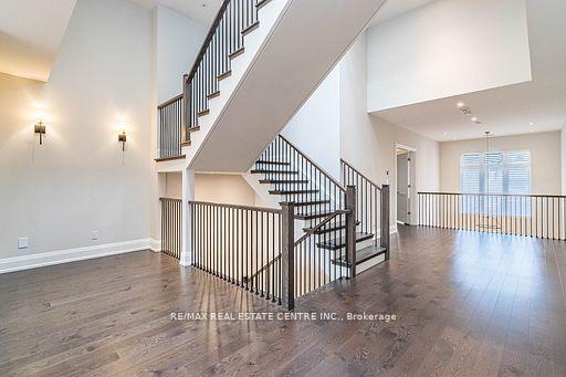 Photo 20 of 76 Ben Machree Drive, Mississauga, Port Credit — HOMEH